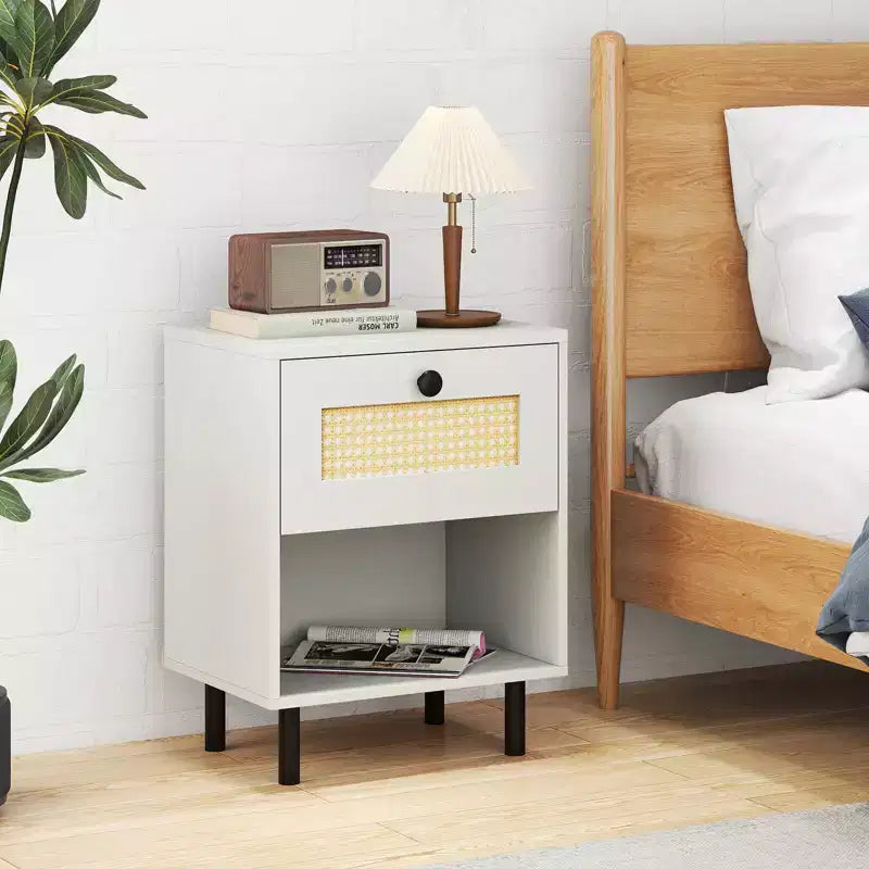 Comodino Bohemien in Rattan – Tavolino Intrecciato (Set da 1/2)