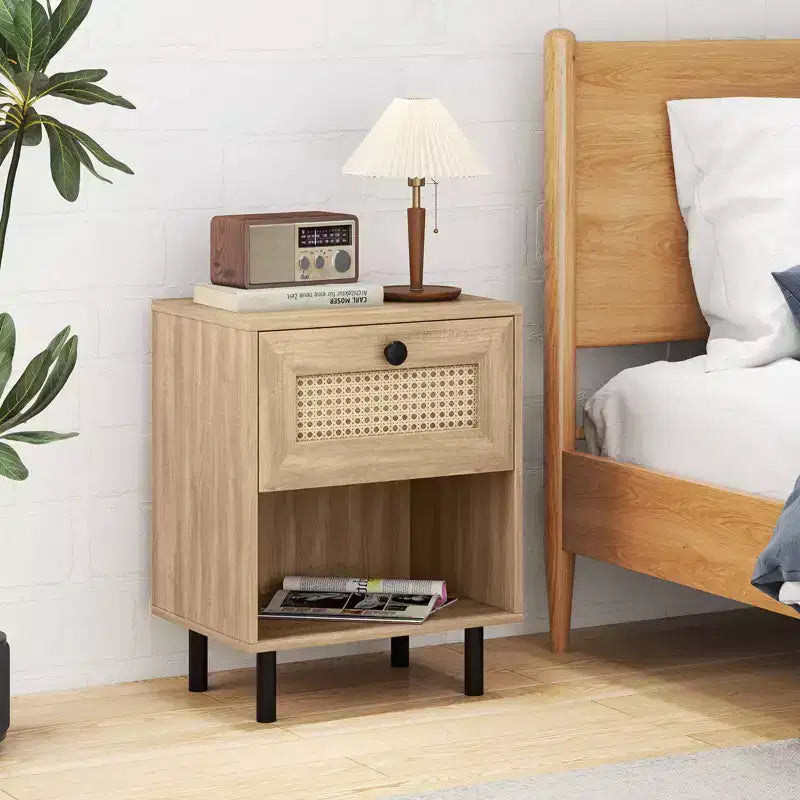 Comodino Bohemien in Rattan – Tavolino Intrecciato (Set da 1/2)